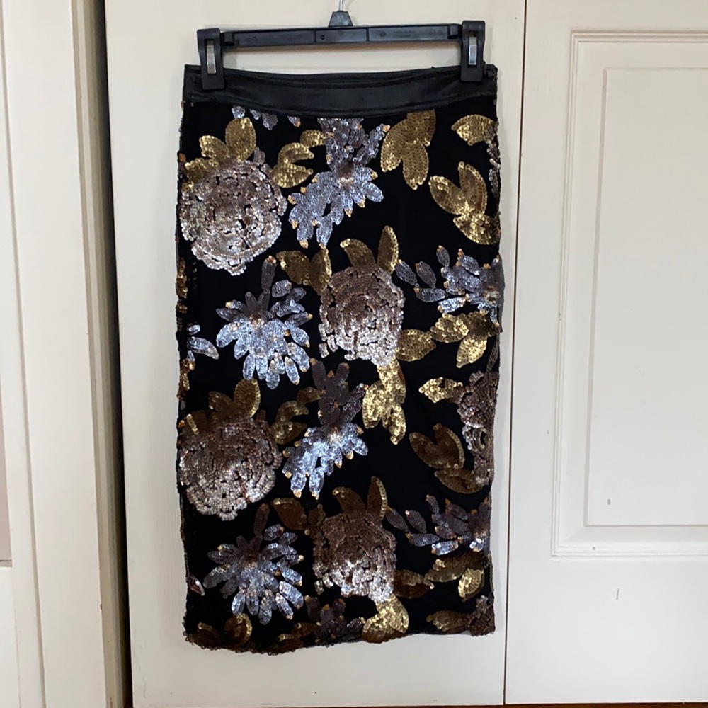 Pencil skirt